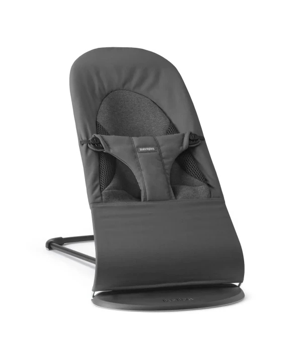 BabyBjörn lehátko Balance SOFT Tri-Fabric Dark Gray